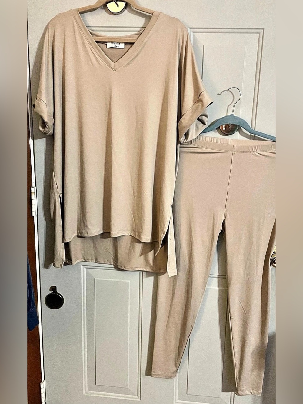 NWOT Zenana V-Neck Short Sleeve Lounge Set Size XL